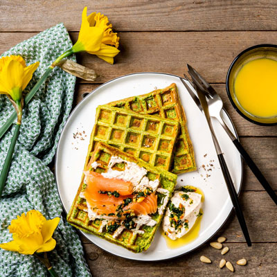 Bild Kräuter-Waffeln mit Senf-Creme