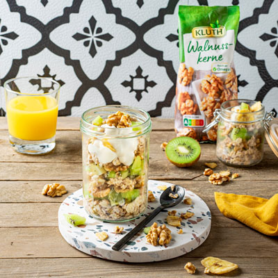 Bild Vegane Overnight-Oats mit Walnüssen